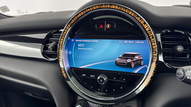 MINI Hatchback 135kW Cooper S Level 3 33kWh 3dr Auto Electric Hatchback